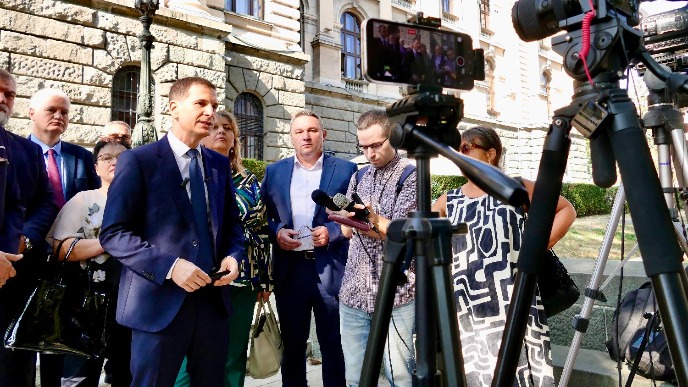 Izbori neće biti slobodni